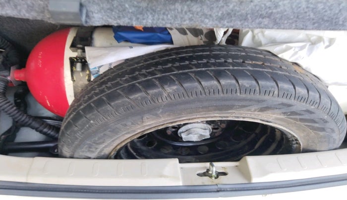 2018 Maruti Celerio VXI (O) CNG, Petrol, Manual, 72,073 km, tyre