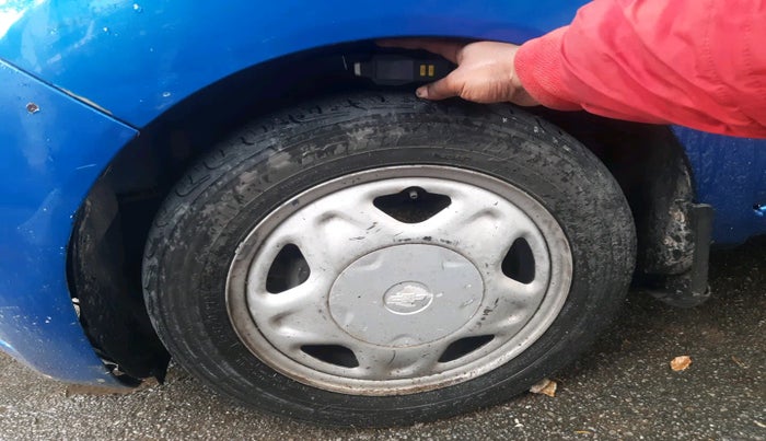 2011 Chevrolet Beat LT PETROL, Petrol, Manual, 83,742 km, tyre