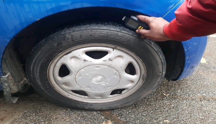 2011 Chevrolet Beat LT PETROL, Petrol, Manual, 83,742 km, tyre