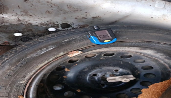 2016 Hyundai Verna 1.6 VTVT SX, Petrol, Manual, 72,006 km, tyre