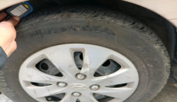 2011 Hyundai i10 MAGNA 1.2, Petrol, Manual, 30,235 km, tyre