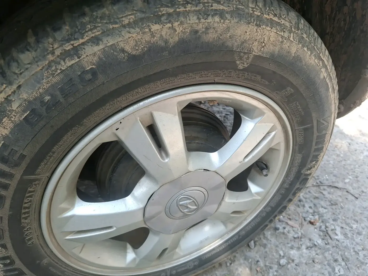 2010 Hyundai i20 ASTA 1.2, Petrol, Manual, 92,052 km, tyre
