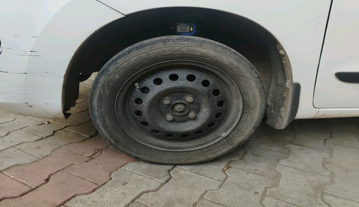 2017 Maruti Wagon R 1.0 VXI, Petrol, Manual, 1,28,220 km, tyre
