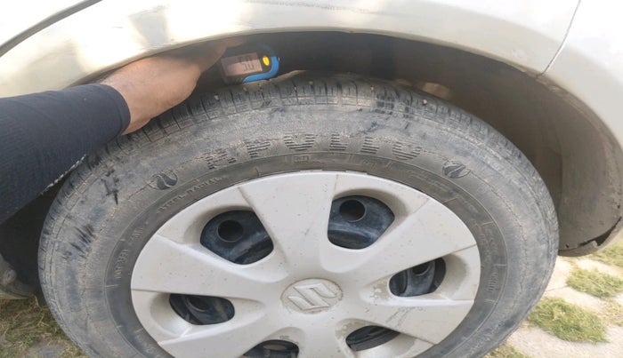 2014 Maruti Ritz VXI, Petrol, Manual, 69,514 km, tyre