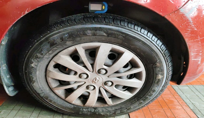 2013 Hyundai i10 SPORTZ 1.2, Petrol, Manual, 62,710 km, tyre