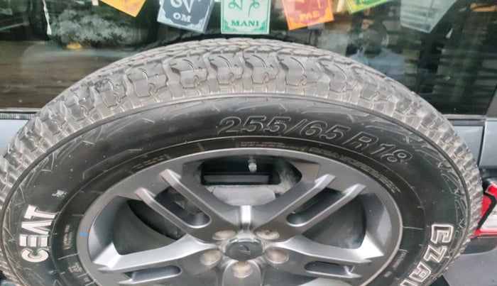 2021 Mahindra Thar LX  P 4WD AT CONVERTIBLE, Petrol, Automatic, 62,808 km, tyre