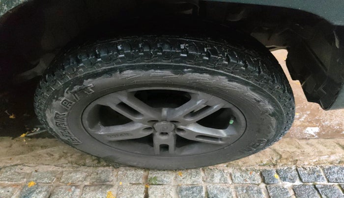 2021 Mahindra Thar LX  P 4WD AT CONVERTIBLE, Petrol, Automatic, 62,808 km, tyre