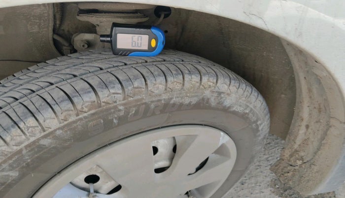 2020 Maruti New Wagon-R LXI CNG 1.0, Petrol, Manual, 2,27,014 km, tyre
