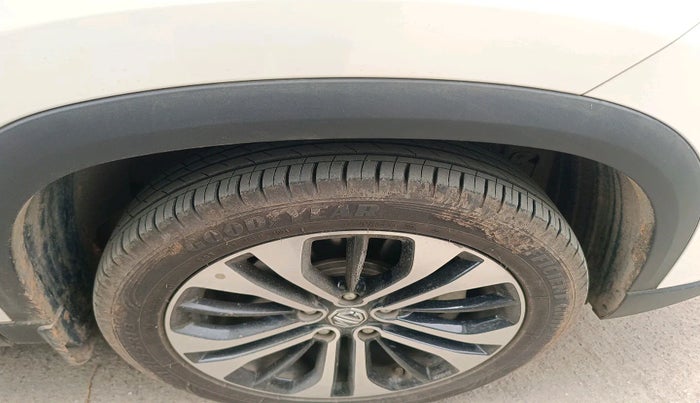 2021 MG HECTOR SHARP 1.5 PETROL CVT, Petrol, Automatic, 12,283 km, tyre