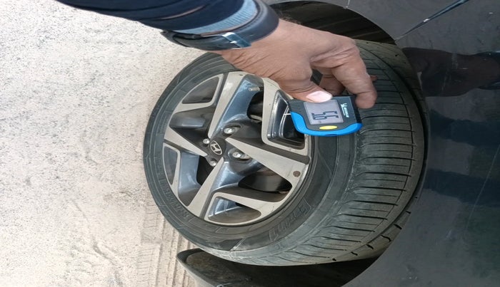 2022 Hyundai AURA SX 1.2 CNG, Petrol, Manual, 93,610 km, tyre