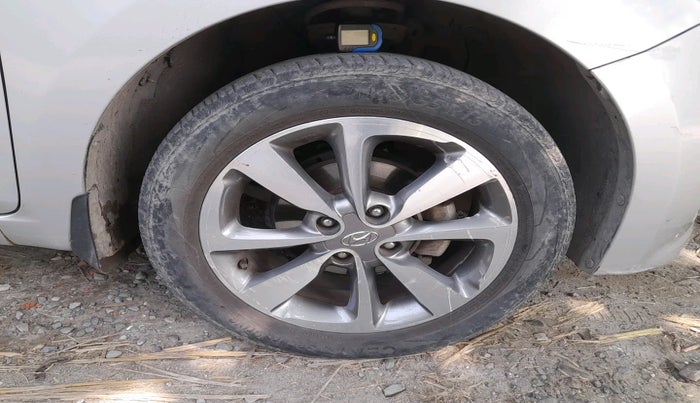 2017 Hyundai Elite i20 ASTA 1.2 (O), Petrol, Manual, 40,236 km, tyre