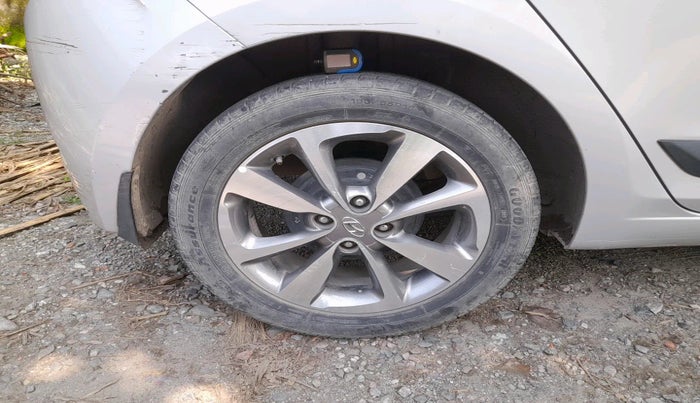 2017 Hyundai Elite i20 ASTA 1.2 (O), Petrol, Manual, 40,236 km, tyre