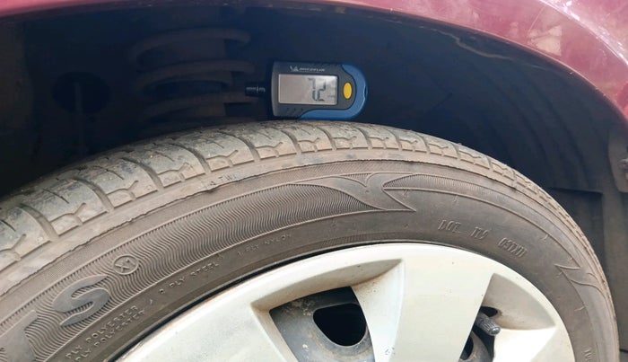 2010 Maruti Alto K10 VXI, Petrol, Manual, 1,03,219 km, tyre