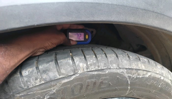 2022 KIA CARENS PRESTIGE PLUS 1.4 PETROL 7 STR, Petrol, Manual, 59,336 km, tyre