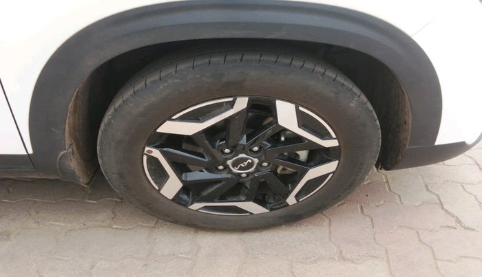 2024 KIA SELTOS Gravity 1.5 Petrol MT, Petrol, Manual, 7,250 km, tyre