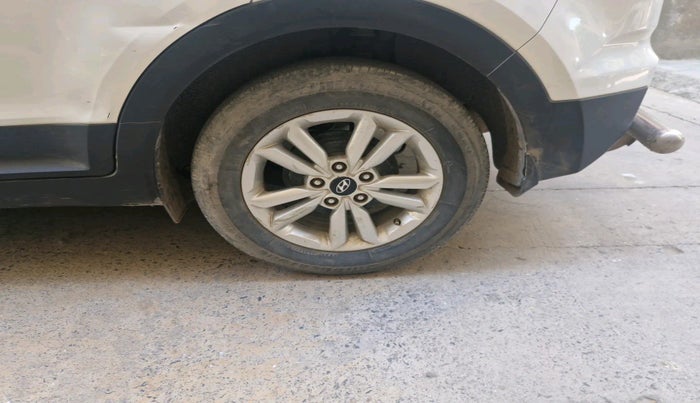 2017 Hyundai Creta SX 1.6 DIESEL, Diesel, Manual, 1,31,280 km, tyre