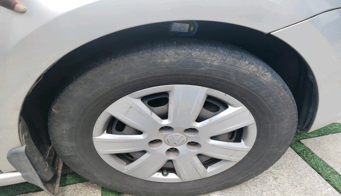 2012 Volkswagen Vento COMFORTLINE DIESEL 1.6, Diesel, Manual, 1,36,564 km, tyre