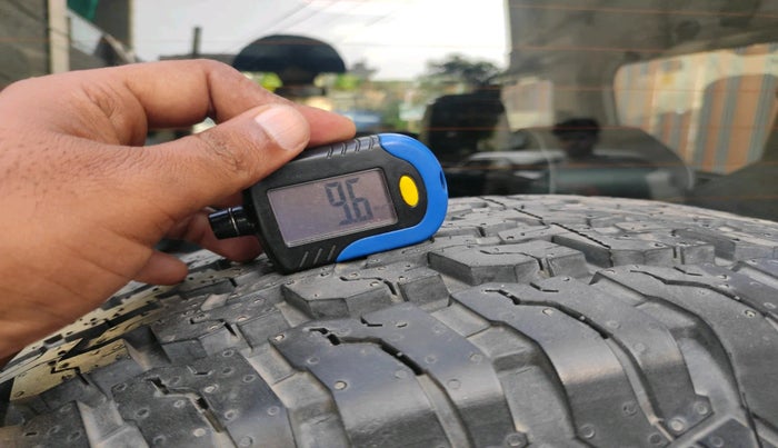 2021 Mahindra Thar LX D 4*4 MT HT, Diesel, Manual, 39,188 km, tyre