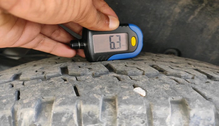 2021 Mahindra Thar LX D 4*4 MT HT, Diesel, Manual, 39,188 km, tyre