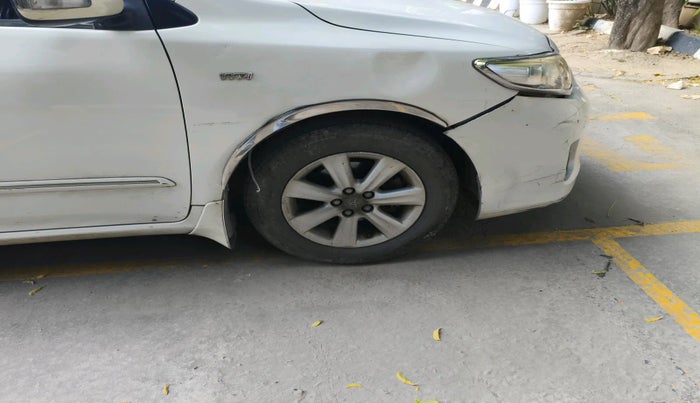 2012 Toyota Corolla Altis G PETROL, Petrol, Manual, 1,32,453 km, tyre