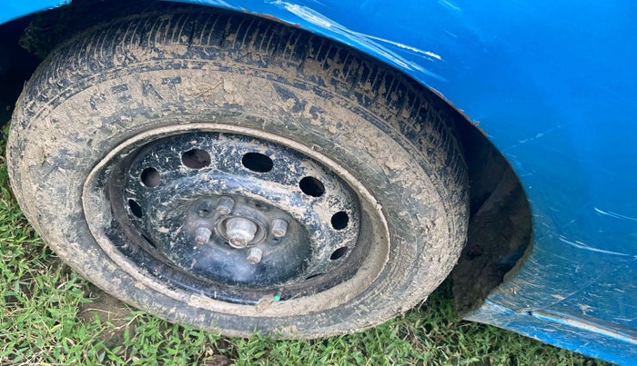 2016 Tata Tiago XZ DIESEL, Diesel, Manual, 1,19,240 km, tyre