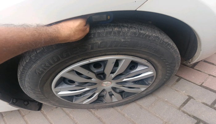 2018 Maruti Dzire VDI AMT, Diesel, Automatic, 1,75,015 km, tyre