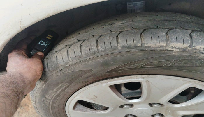 2019 Ford Ecosport TREND 1.5L DIESEL, Diesel, Manual, 1,46,639 km, tyre