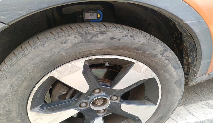 2019 Tata NEXON XZA PLUS DIESEL, Diesel, Automatic, 90,099 km, tyre