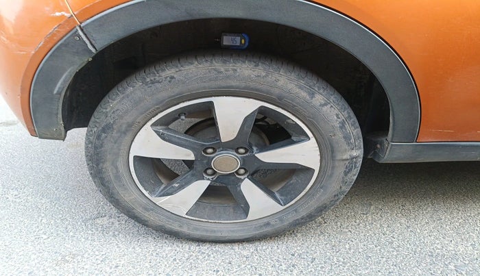 2019 Tata NEXON XZA PLUS DIESEL, Diesel, Automatic, 90,099 km, tyre