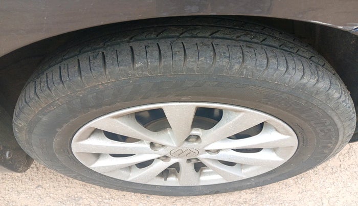 2015 Maruti Ertiga ZDI, Diesel, Manual, 54,458 km, tyre