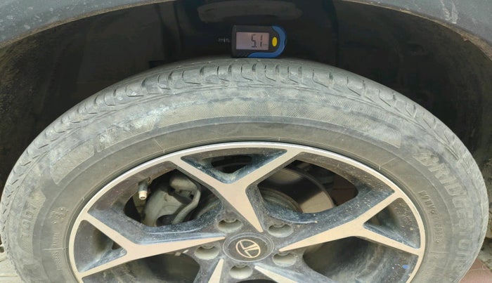 2023 Tata NEXON PURE SUNROOF 1.5 DIESEL, Diesel, Manual, 57,582 km, tyre