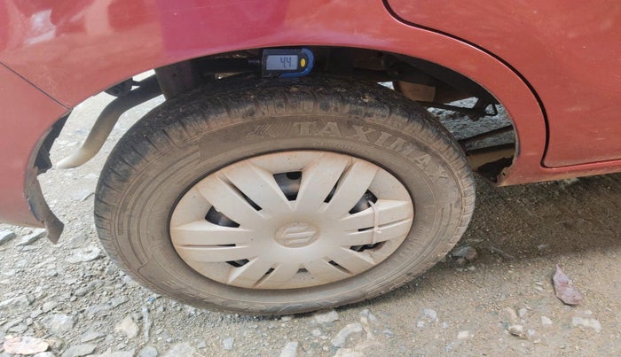 2015 Maruti Alto 800 LXI, Petrol, Manual, 50,616 km, tyre