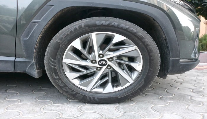2022 Hyundai Tucson SIGNATURE 2.0 AT DIESEL, Diesel, Automatic, 8,319 km, tyre