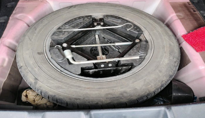 2019 Tata NEXON XM DIESEL, Diesel, Manual, 96,889 km, tyre