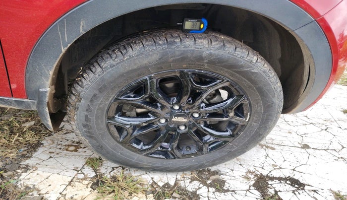 2019 Tata NEXON XM DIESEL, Diesel, Manual, 96,889 km, tyre