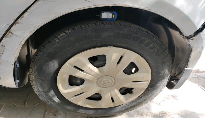 2010 Maruti Swift VDI, Diesel, Manual, 1,58,683 km, tyre