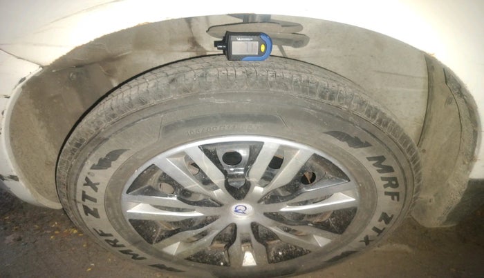 2014 Maruti Ritz VXI, Petrol, Manual, 48,879 km, tyre