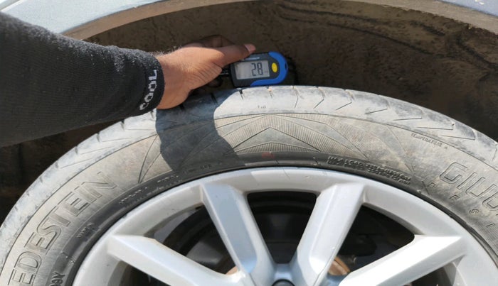 2012 Audi Q3 2.0 TDI QUATTRO, Diesel, Automatic, 96,000 km, tyre