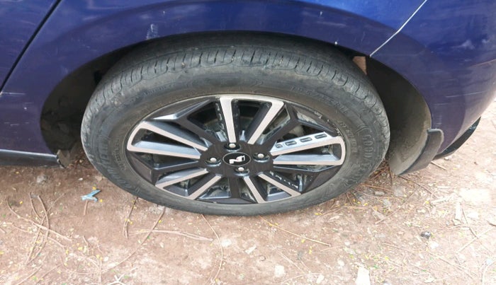 2021 Hyundai NEW I20 SPORTZ 1.0T GDI IMT, Petrol, Manual, 44,604 km, tyre