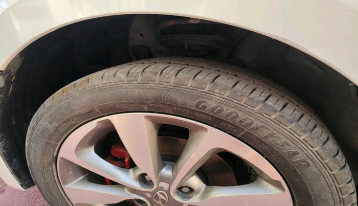 2017 Hyundai Elite i20 ASTA 1.2 (O), Petrol, Manual, 40,730 km, tyre
