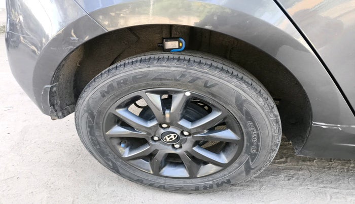 2020 Hyundai Elite i20 SPORTZ PLUS 1.2, Petrol, Manual, 22,355 km, tyre
