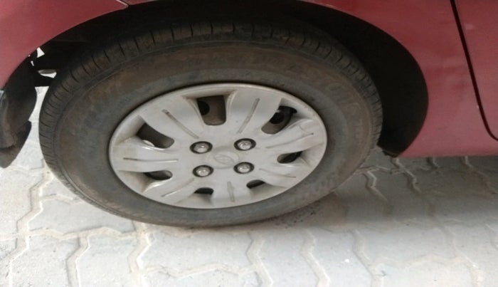 2010 Hyundai i10 MAGNA 1.2, Petrol, Manual, 86,305 km, tyre