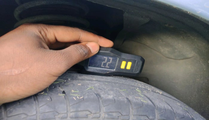 2011 Fiat Grand Punto EMOTION 1.2, Petrol, Manual, 57,799 km, tyre