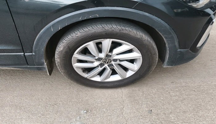 2021 Volkswagen TAIGUN HIGHLINE 1.0 TSI AT, Petrol, Automatic, 63,215 km, tyre