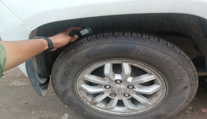 2016 Mahindra TUV300 T8, Diesel, Manual, 67,560 km, tyre