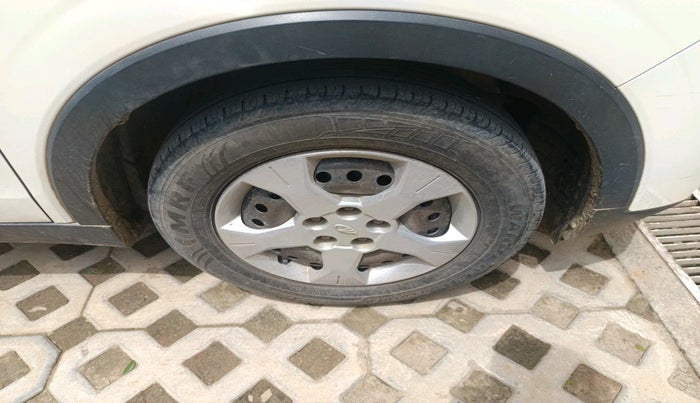 2019 Mahindra XUV300 W6 1.5 DIESEL, Diesel, Manual, 62,388 km, tyre