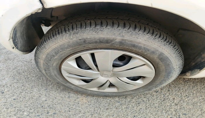 2012 Maruti Ritz VDI, Diesel, Manual, 79,001 km, tyre