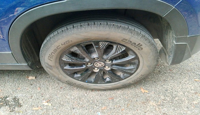 2021 Toyota URBAN CRUISER HIGH GRADE AT, Petrol, Automatic, 23,213 km, tyre