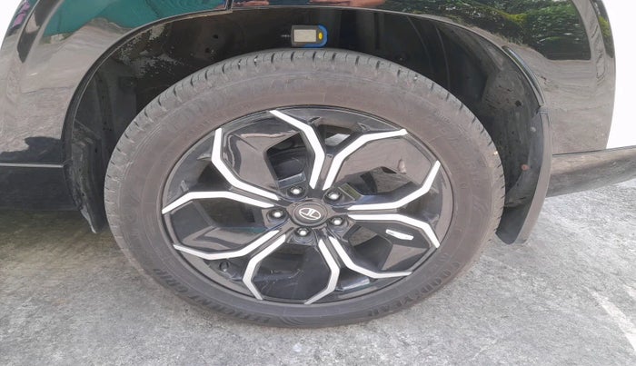 2024 Tata Curvv Accomplished S 1.2 Petrol 7DCA, Petrol, Automatic, 19,200 km, tyre