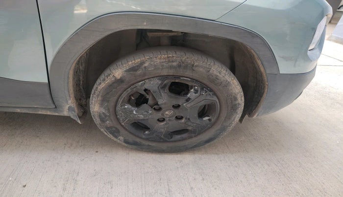 2021 Tata PUNCH ACCOMPLISHED MT, Petrol, Manual, 84,777 km, tyre
